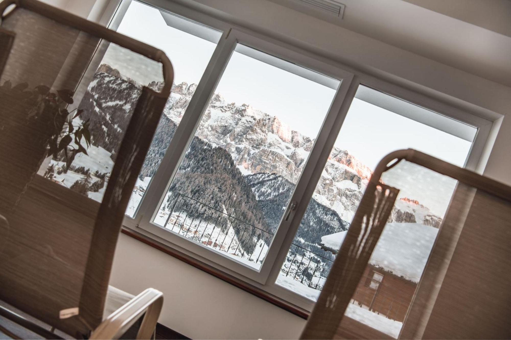 Hotel Daniel Apartments Selva di Val Gardena Esterno foto